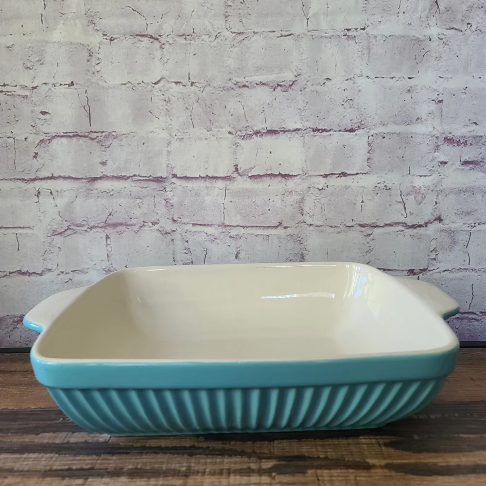 Ethos UK Design Aqua Cream Fluted Ceramic Rectangular Baking Serving Dish 10x12